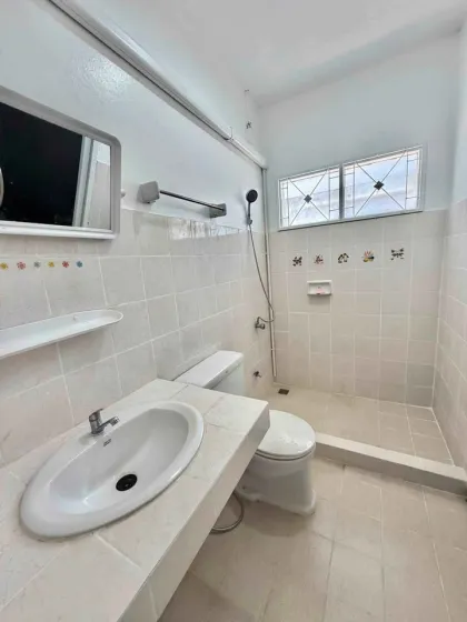 普吉岛 Wichit Phuket Villa 5 2卧室舒适出租屋