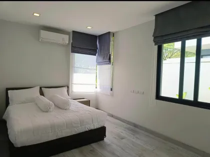 Spacious 5-Bed, 5-Bath Villa for Rent in Laguna Park 2