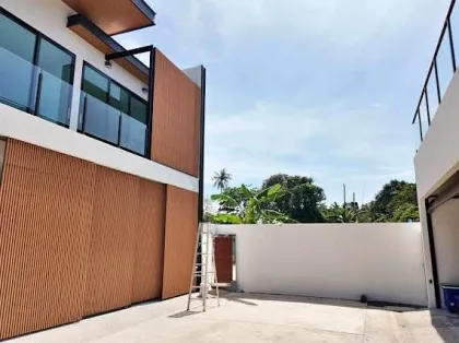 Brand New Luxury Pool Villa with 3 Beds and 4 Baths in Rawai
