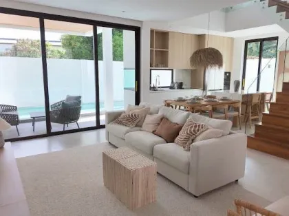 Brand New Luxury Pool Villa with 3 Beds and 4 Baths in Rawai