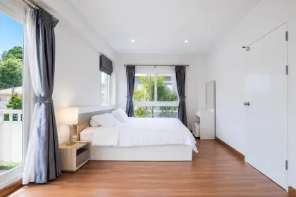 Supalai Palm Springs Bangjo 三卧室家庭别墅出租