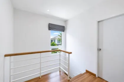 Supalai Palm Springs Bangjo 三卧室家庭别墅出租