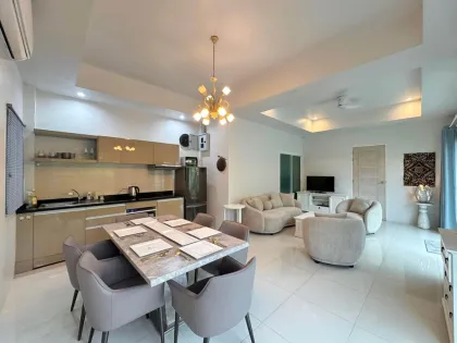 Private Pool Villa with 2 Bedrooms and 2 Baths in Cherngtalay
