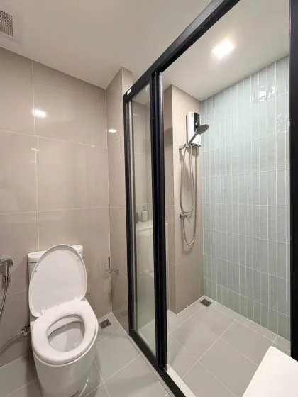 Modern 1 Bed 1 Bath Condo at The Base Bukit with Mountain Views