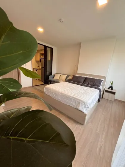 1 Bedroom Corner Apartment with City View for Rent