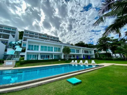 Condominium duplex de luxe 4 chambres en bord de mer à louer à Ao Yon Beach