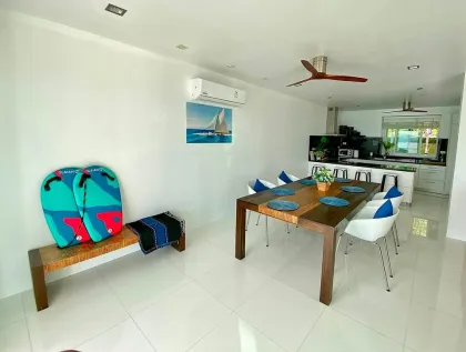 Condominium duplex de luxe 4 chambres en bord de mer à louer à Ao Yon Beach