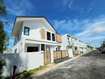 Fully Furnished 3-Bedroom Private Pool Villa for Rent in Nimman, Phuket