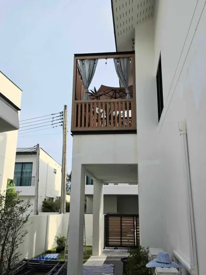 วิลล่าพร้อมสระว่ายน้ำพร้อมเฟอร์นิเจอร์ครบที่บ้านนิรมล, ภูเก็ต