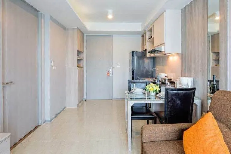 1 Bedroom Condo Near Surin Beach for Rent