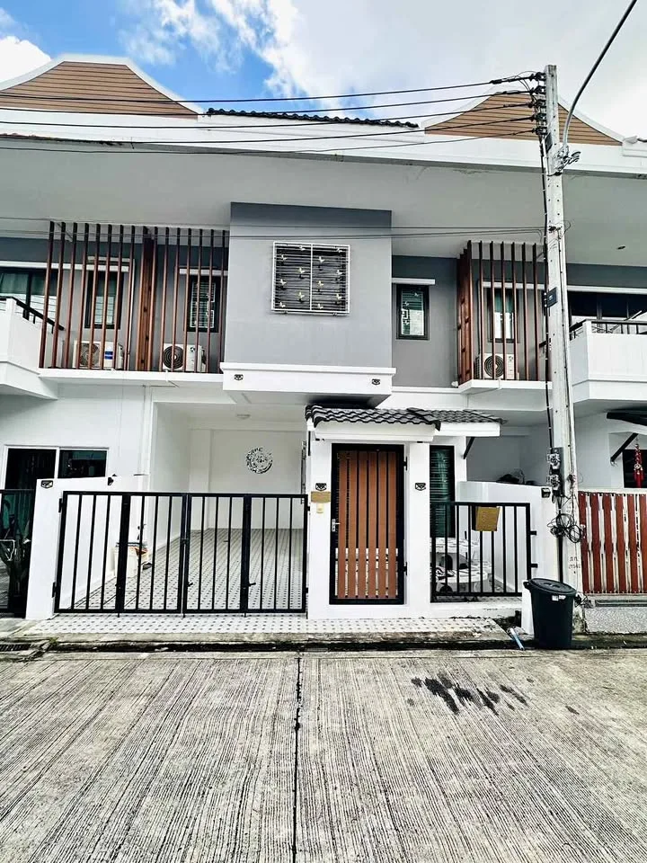 บ้านสมัยใหม่ 2 ห้องนอน พร้อมห้องทำงานให้เช่าในชานสิทธิ์สมาร์ทโฮม วิชิต ภูเก็ต