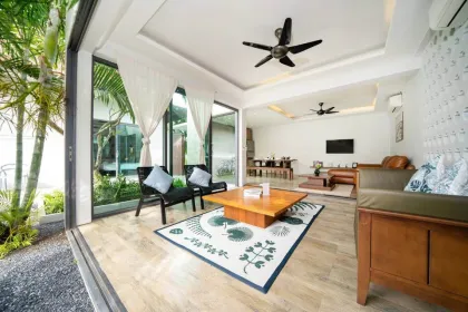 Villa Privada con Piscina, 3 Dormitorios y 3 Baños en Alquiler
