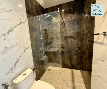 Luxury 3-Bedroom Pool Villa Near Blue Tree Phuket
