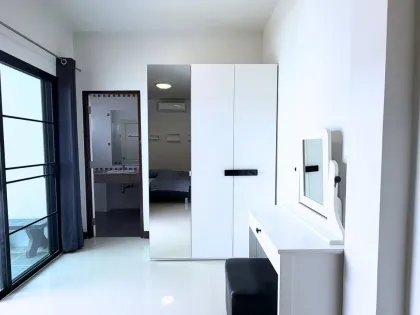 Maison 3 Chambres, 3 Salles de Bain à Louer à Phanason Private Home, Kathu