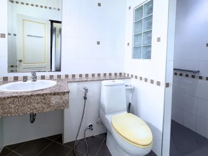 Maison 3 Chambres, 3 Salles de Bain à Louer à Phanason Private Home, Kathu