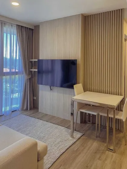 Apartamento de 2 hab. y 2 baños en alquiler en Laguna Skypark, Cherng Talay