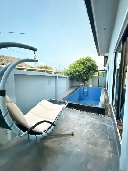 Private Pool 4-Zimmer-Eckhaus in The Rich Villa Nabon, Chalong