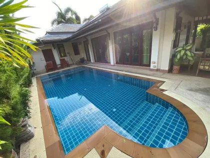 Pool-Villa zur Miete in Kathu mit 2 Schlafzimmern