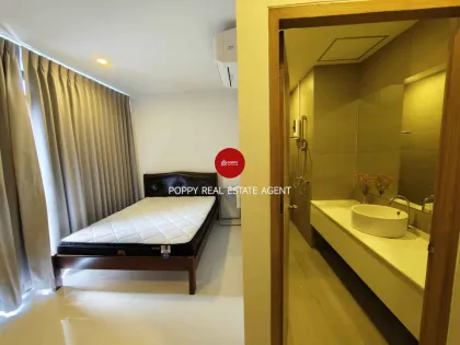 Apartamento de 4 dormitorios y 5 baños en alquiler en Kathu
