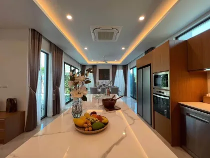 Villa super luxueuse 4 chambres 4 salles de bain à Bang Tao à louer