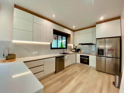Modern Stylish Private Pool Villa for Rent in Bang Tao