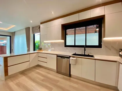 Modern Stylish Private Pool Villa for Rent in Bang Tao
