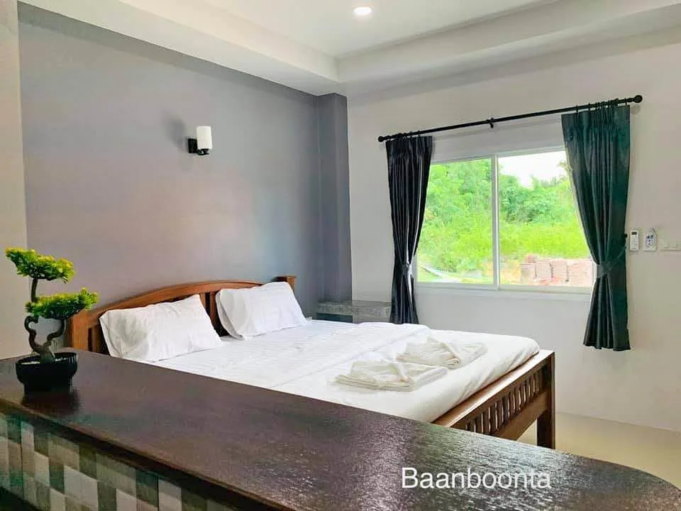 อพาร์ตเมนต์ 1 ห้องนอนที่ Bunta House ป่าหล่าย ชลาง
