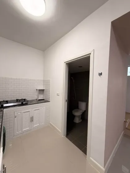 3-Bed 2-Bath Townhouse for Rent in Grandma Villa, Thalang