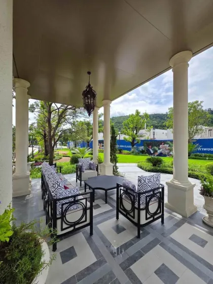 4 Schlafzimmer 5 Badezimmer Villa zur Miete in Setthasiri Koh-Kaew