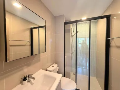 Appartement moderne 1 chambre à louer au Base Bukit, centre de Phuket