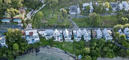 Villa de luxe en bord de mer avec accès privé à la plage