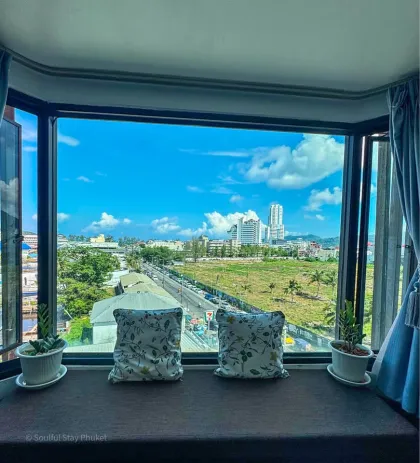 Appartement spacieux 1 chambre avec vue mer et montagne à Patong