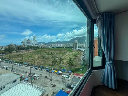 Appartement spacieux 1 chambre avec vue mer et montagne à Patong