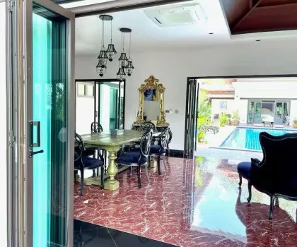 Villa 4 Chambres avec Piscine Privée à Bang Jo Cherngtalay
