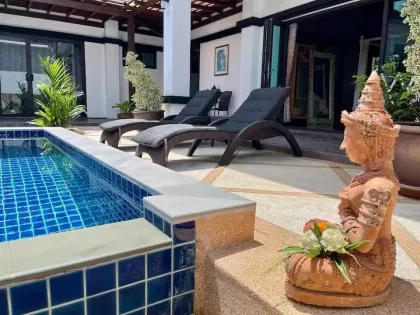 Villa 4 Chambres avec Piscine Privée à Bang Jo Cherngtalay