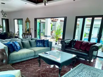 Villa 4 Chambres avec Piscine Privée à Bang Jo Cherngtalay
