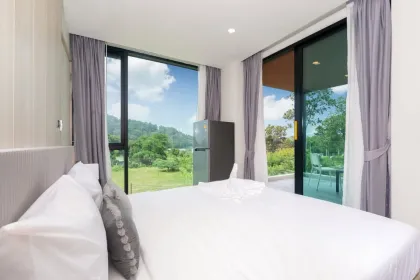 Amplio Dúplex de 2 Habitaciones Cerca de Paradise Beach, Patong