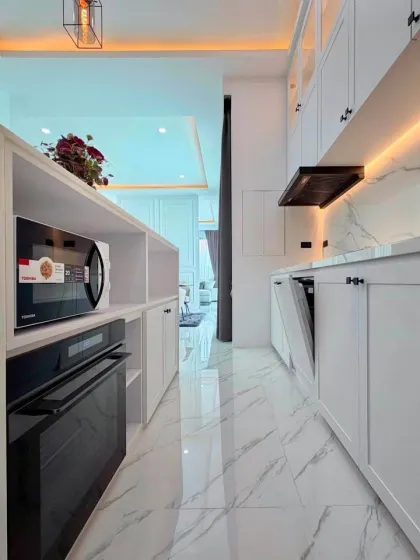 3 Bedroom Villa with Private Pool Near BIS