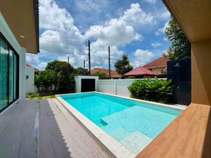 3 Bedroom Villa with Private Pool Near BIS