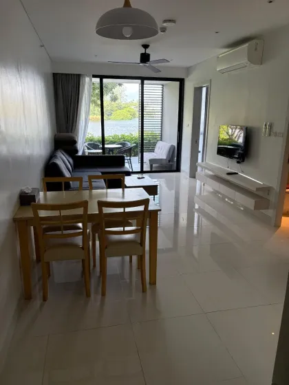 ห้องชุด 2 ห้องนอน วิวทะเลสาบ ที่ Cassia Resident