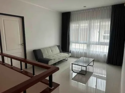 Casa independiente de 4 dormitorios en renta en Supalai Prime Villa, Chalong