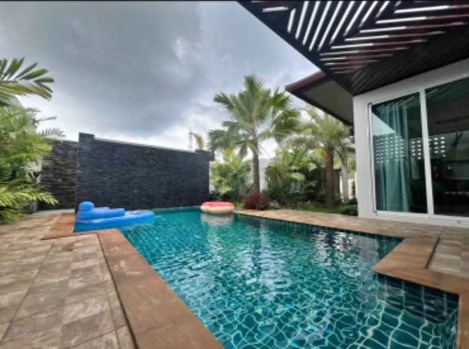 Villa avec piscine 2 chambres à louer à Rawai, Phuket