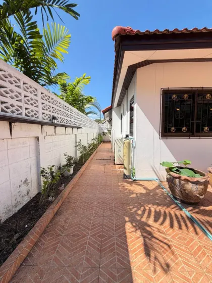 Casa independiente de 3 habitaciones en alquiler en Pa Klok, Phuket