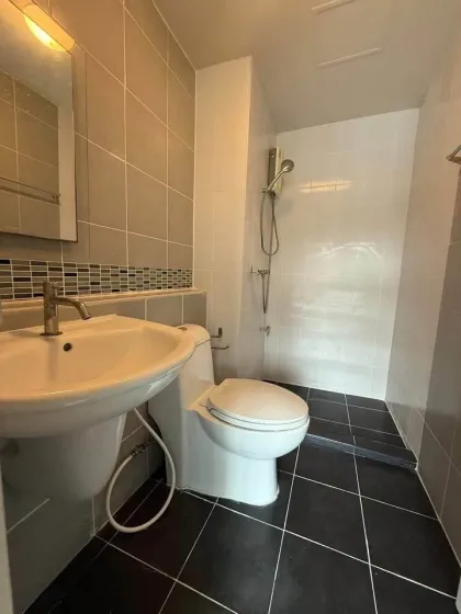 1-комнатная квартира с 1 ванной в аренду в D Condo Kathu-Patong