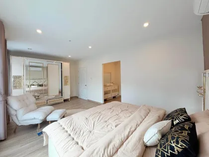 Modern Luxury House with Rooftop at The Palm Kathu-Patong
