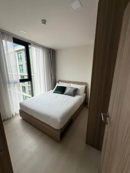 Appartement 2 chambres à louer au The Base Rise Condo, Phuket Town