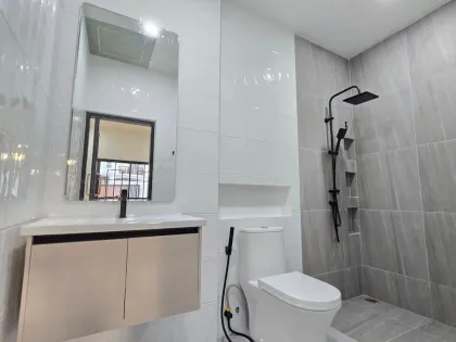 4-Bedroom Villa for Rent at Srisuchart Grand View 3, Phuket Town