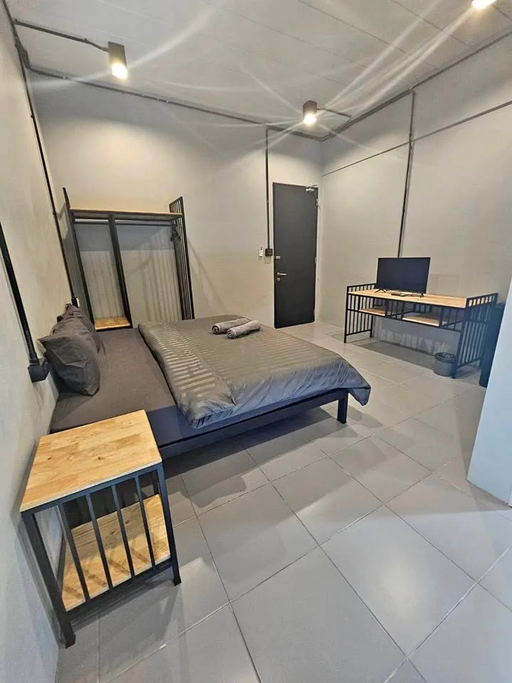 Appartement 1 Chambre 1 Salle de Bain à Louer à Thalang Près du Monument