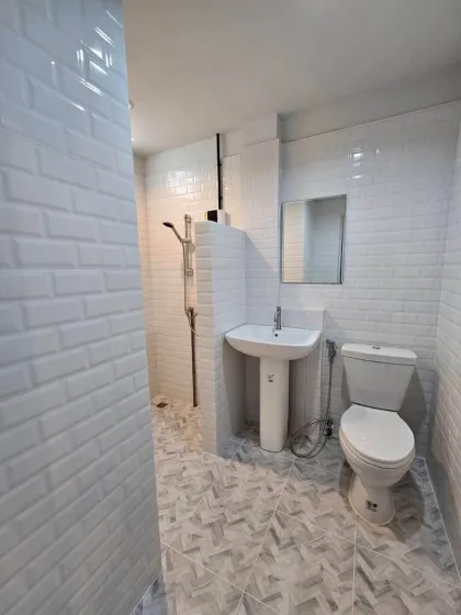 Appartement 1 Chambre 1 Salle de Bain à Louer à Thalang Près du Monument