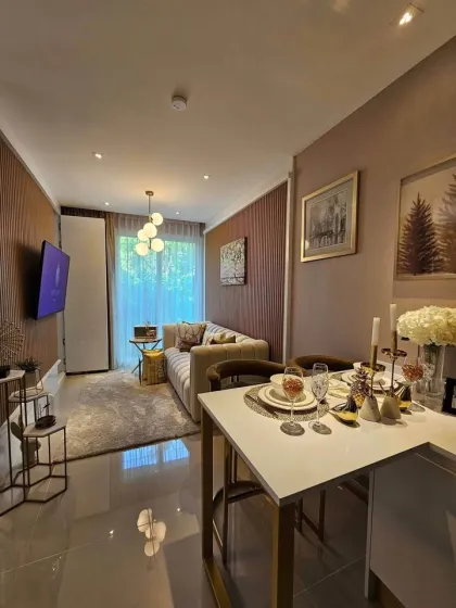 Appartement 2 Chambres 2 Salles de Bain à Louer à Phuket Town